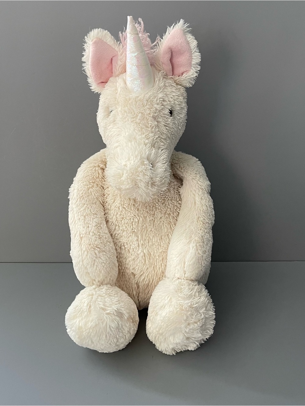 Jellycat Bashful Unicorn Medium Stuffed Animal Pink Ivory Shimmery Horn Cuddly